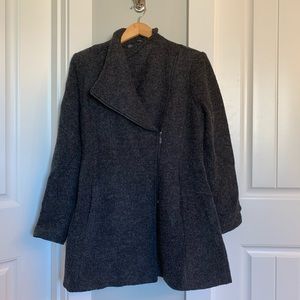 Flare fit, double breasted coat with zipper